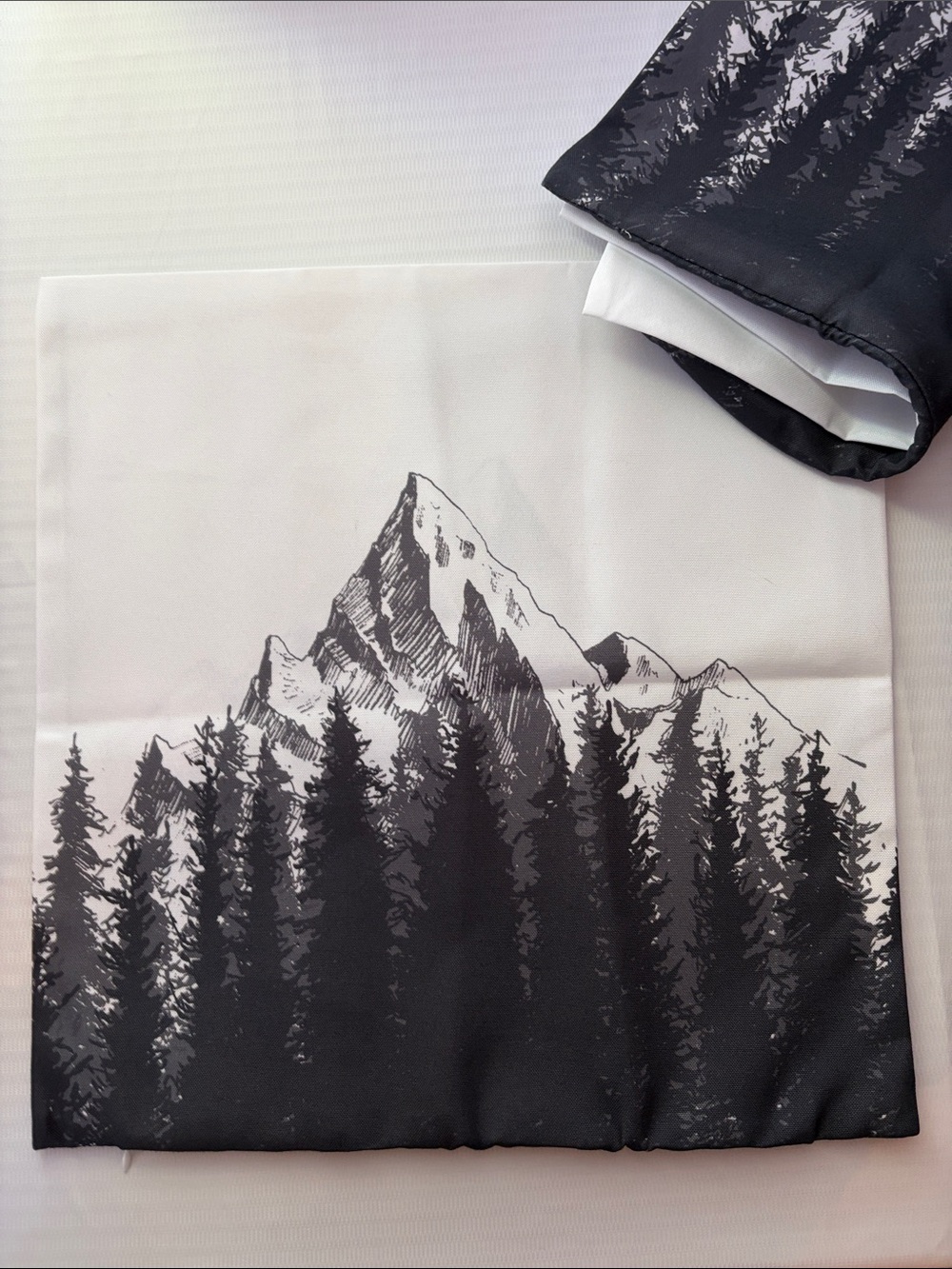 Black & White Mountain Print Pillow Sham 16”x 16”